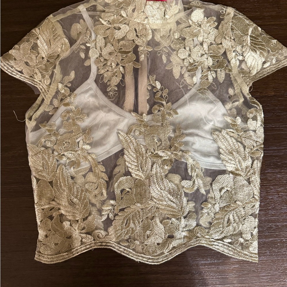 Junior's A'gaci Elegant Floral Lace Top - Size Small